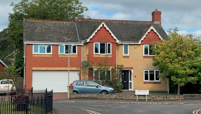 10 Bedroom Detached House To Rent In Demesne Furze, Hmo Ready Sharers, OX3