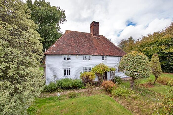 4 Bedroom Detached House For Sale In Sponden Lane, Sandhurst, Kent, TN18