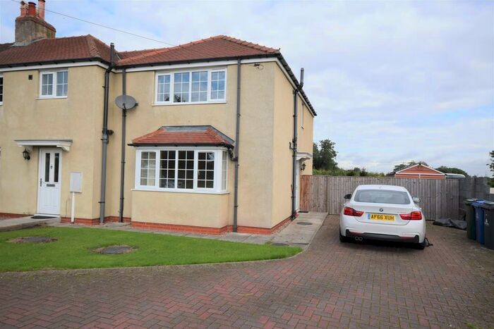 3 Bedroom Semi-Detached House To Rent In Barnsley Road, Marr, DN5