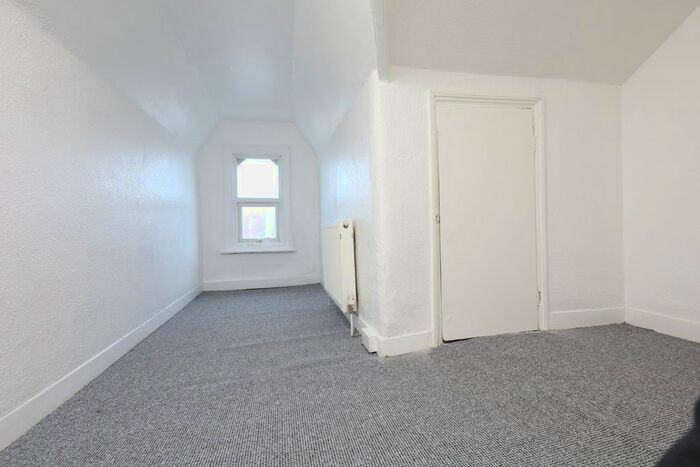 3 Bedroom Flat To Rent In Etherley Road, London, N15