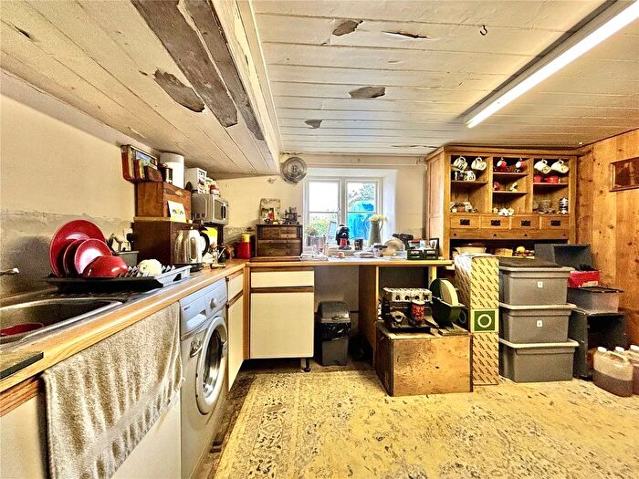 2 Bedroom Detached House For Sale In Piddletrenthide, Dorchester, Dorset, DT2
