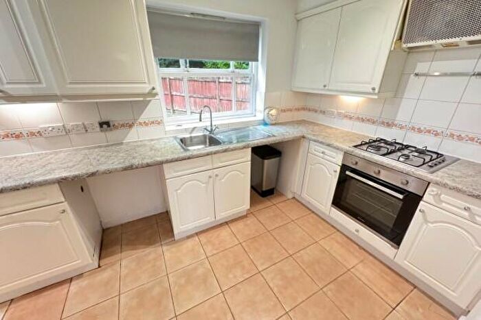 3 Bedroom Terraced House To Rent In High Bank Cardiff, CF23