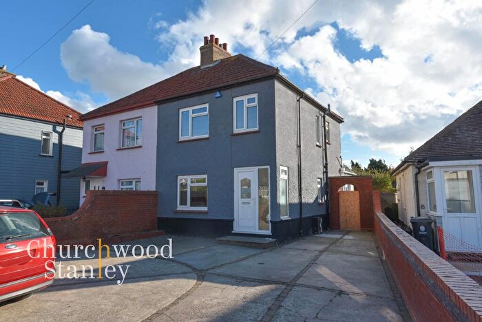 3 Bedroom Semi-Detached House For Sale In Coppins Road, Clacton-On-Sea, CO15