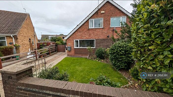 3 Bedroom Semi-Detached House To Rent In Bellsgarth Road, Hull, HU12