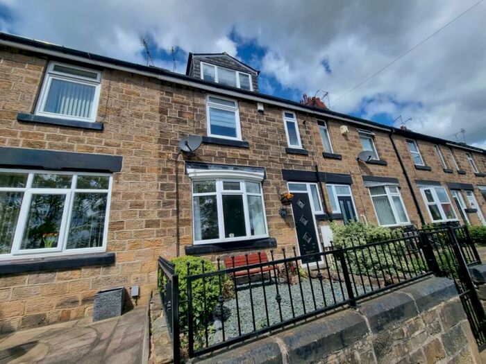 3 Bedroom House To Rent In Grove Street, Barnsley, S71