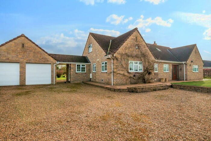 4 Bedroom Detached House For Sale In North Barrow, Yeovil, BA22