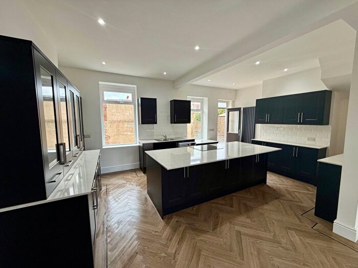 3 Bedroom End Of Terrace House To Rent In Regent Road, Newcastle Upon Tyne, NE3