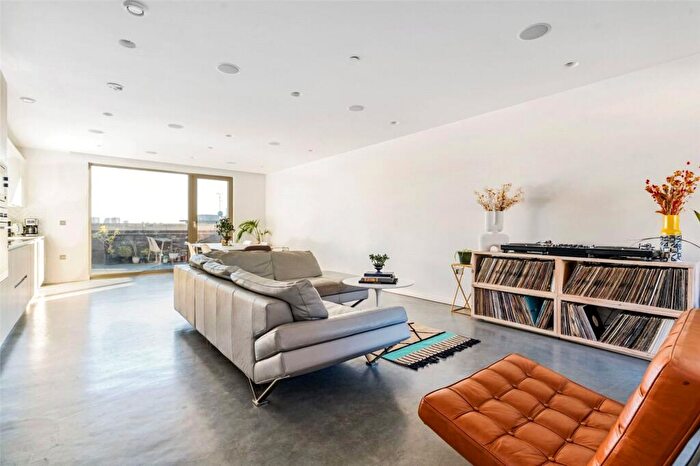 3 Bedroom Penthouse For Sale In Mare Street, Monohaus, E8