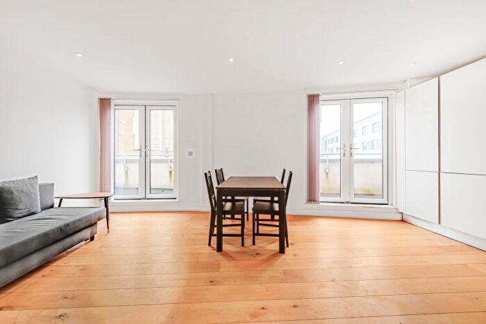 2 Bedroom Apartment To Rent In Cavell Street London, E1