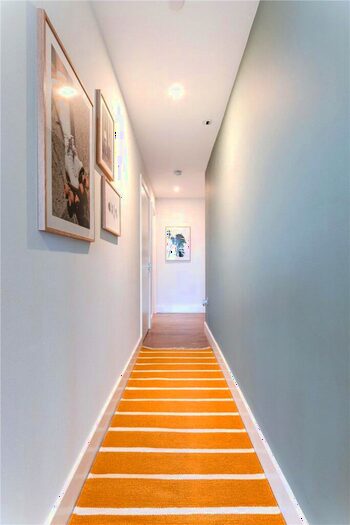 2 Bedroom Apartment To Rent In Uncle Leeds, Whitehall, LS12