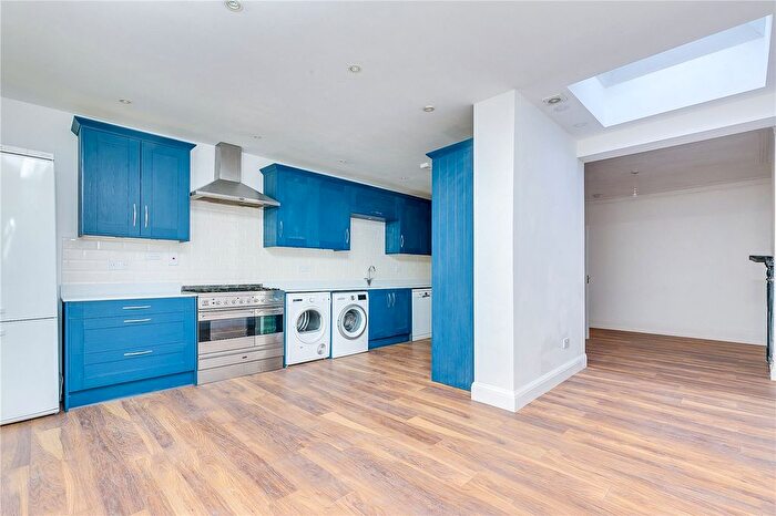 4 Bedroom Terraced House To Rent In Larnach Road, London, W6