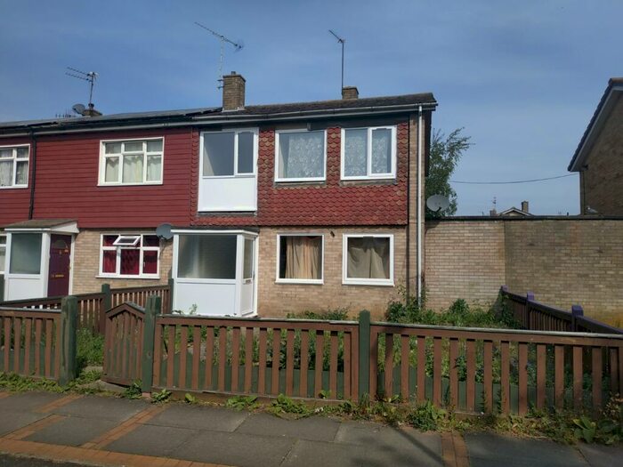 3 Bedroom End Of Terrace House To Rent In Naseby Close, Peterborough, PE3