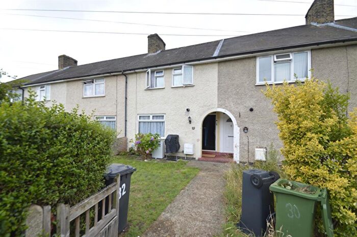 3 Bedroom Terraced House For Sale In Rutland Gardens, Dagenham, RM8