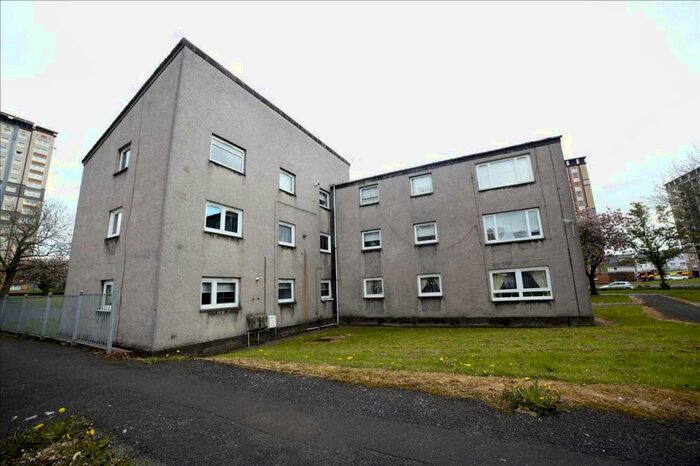 3 Bedroom Apartment To Rent In Airbles St, Motherwell, ML1
