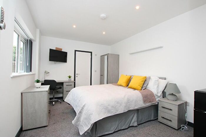 1 Bedroom House Of Multiple Occupation To Rent In Victoria Street, NN14