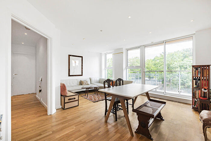 2 Bedroom Apartment To Rent In Palmers Road, London, E2