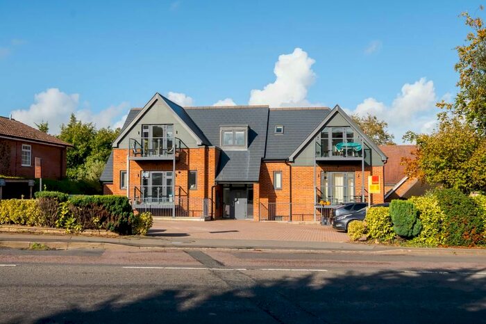 1 Bedroom Flat To Rent In Cumnor Hill, Botley, OX2