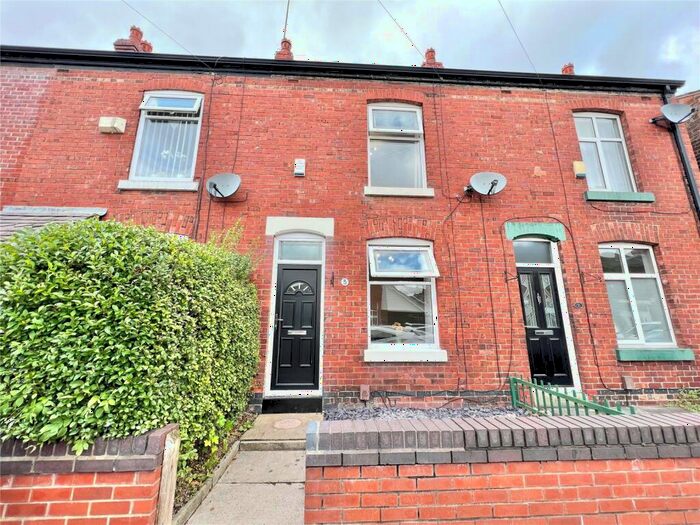 2 Bedroom Terraced House To Rent In Caistor Street, Portwood, Stockport, SK1