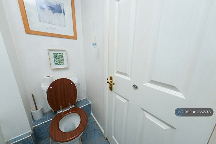 1 Bedroom Flat To Rent In Britannia Court, Brighton Marina Village, Brighton, BN2