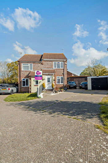2 Bedroom Semi Detached House For Sale In Washington Road, Dovercourt, Essex, CO12