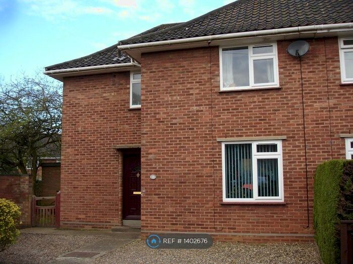 3 Bedroom Semi-Detached House To Rent In Wycliffe Road, Norwich, NR4