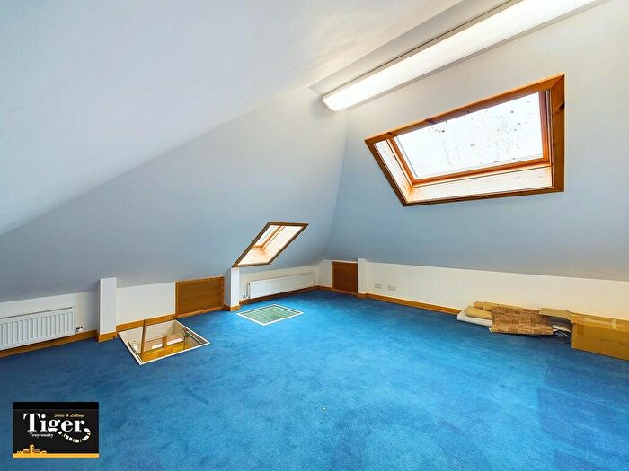 2 Bedroom Semi-Detached Bungalow For Sale In Highfield Road, Blackpool, FY4