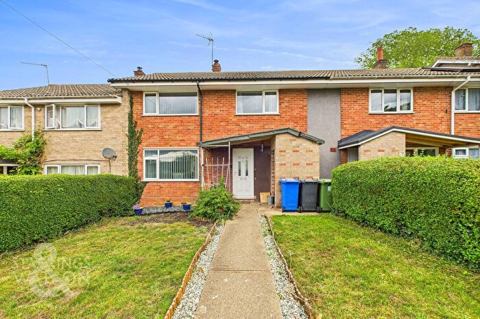 3 Bedroom Terraced House For Sale In St. Felix Rise, Flixton, Bungay, NR35