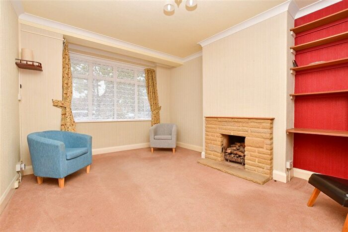 4 Bedroom Semi-Detached House For Sale In Sunningdale Road, Sutton, Surrey, SM1
