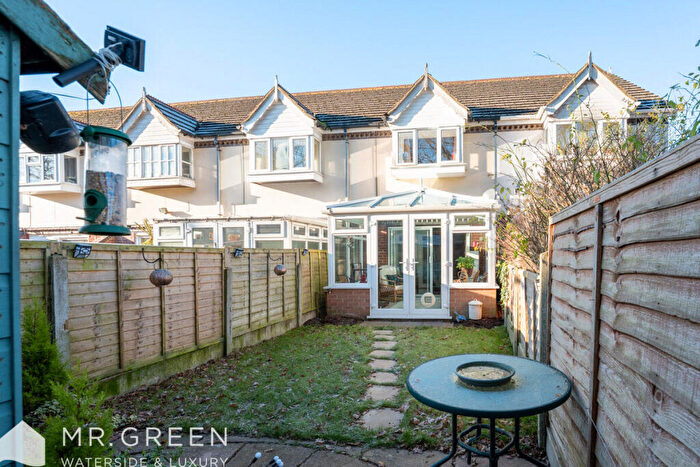 2 Bedroom Terraced House For Sale In Kittiwake Close, Southbourne, BH6