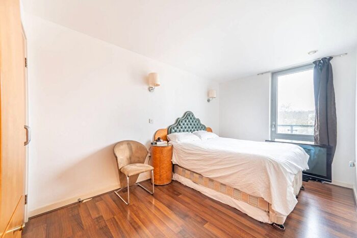 2 Bedroom Flat For Sale In Empire Way, Wembley Park, Wembley, HA9