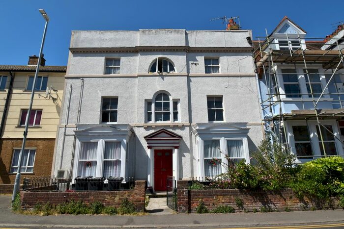 1 Bedroom Flat To Rent In High Street, Margate CT9