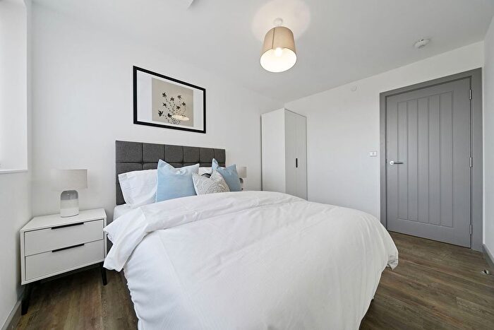 2 Bedroom Flat To Rent In Church Road, Liverpool, L22
