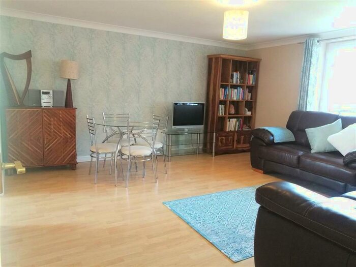 2 Bedroom Apartment To Rent In Mannheim Quay, Maritime Quarter, Swansea, SA1