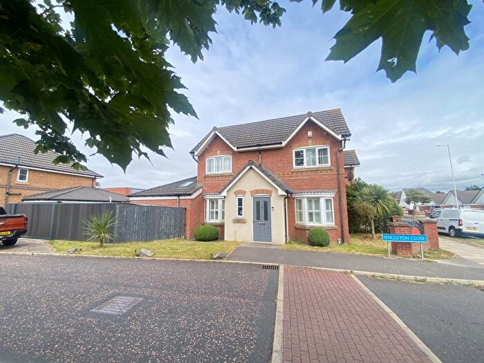 3 Bedroom Semi-Detached House For Sale In Singleton Close, Marshside, PR9