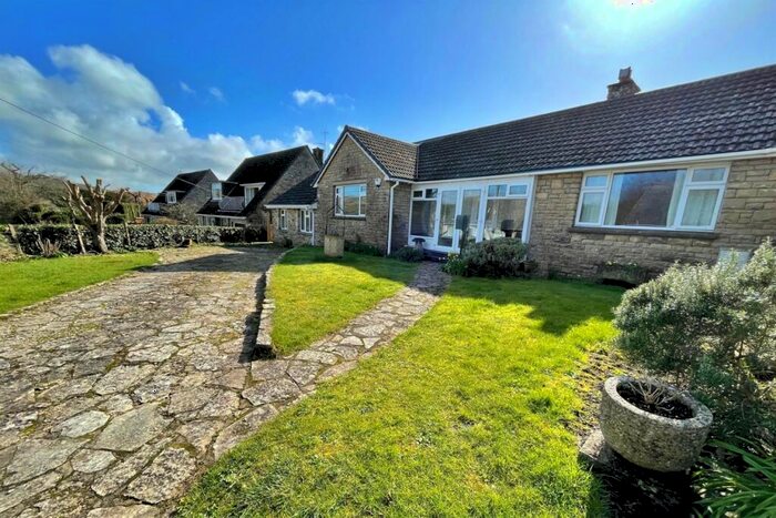 4 Bedroom Detached Bungalow To Rent In Corfe Castle, BH20