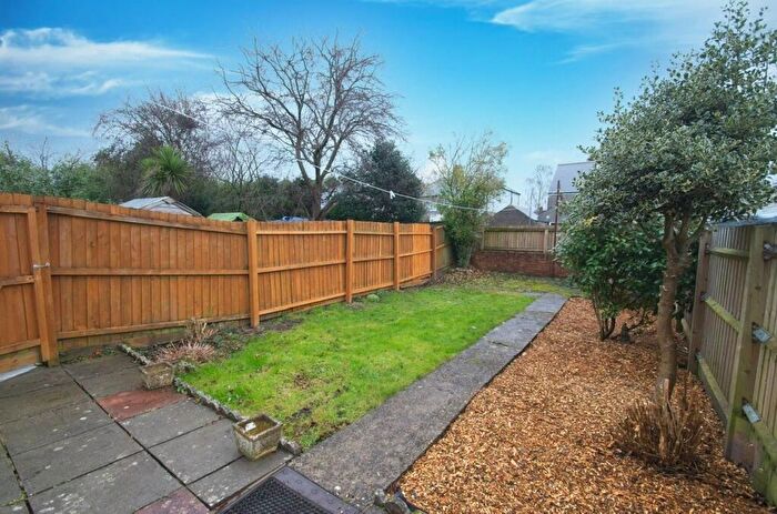 3 Bedroom Terraced House For Sale In Caerphilly Road, Birchgrove, Cardiff, CF14