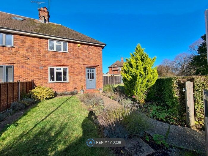 3 Bedroom Semi-Detached House To Rent In Little Marlow Road, Malrow, SL7