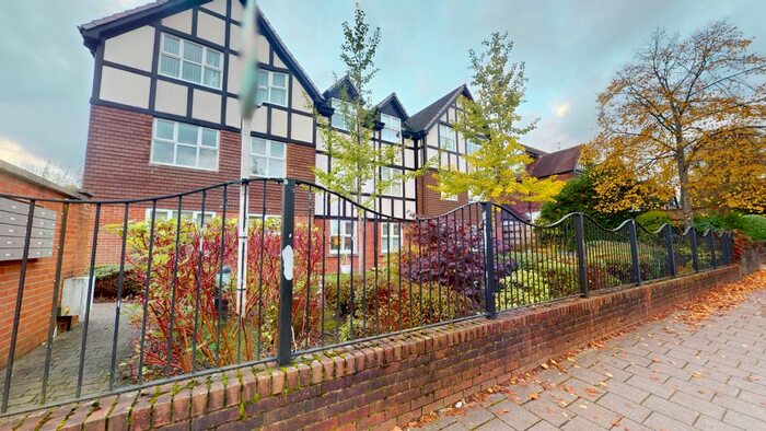 2 Bedroom Flat To Rent In Fidlas Road, Llanishen, Cardiff, CF14