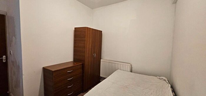 House To Rent In King Street, Pontypridd, CF37