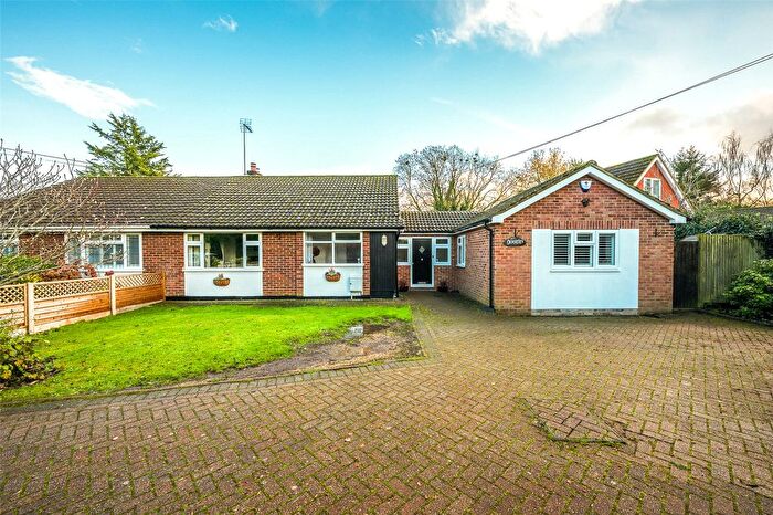 4 Bedroom Bungalow For Sale In Wrotham Road, Meopham, DA13