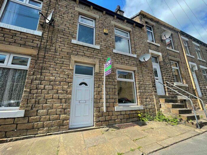 2 Bedroom Terraced House To Rent In Lipscomb Street, Milnsbridge, Huddersfield, HD3