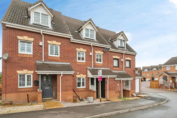 3 Bedroom Town House For Sale In Hills Close, Mexborough, S64