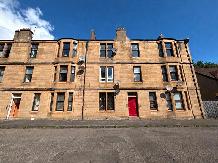 2 Bedroom Flat For Sale In Firs Street, Falkirk, Stirlingshire, FK2