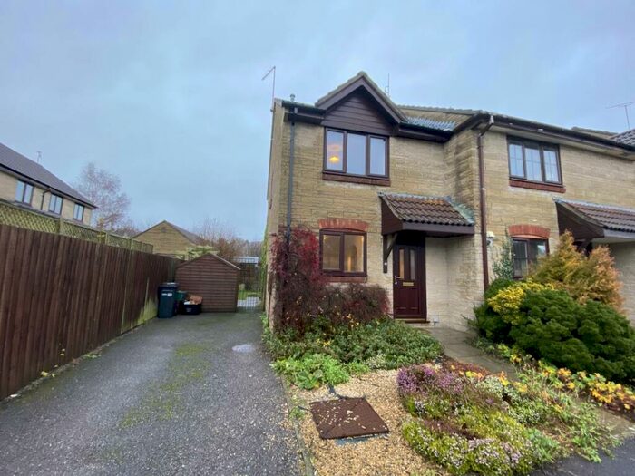 2 Bedroom House To Rent In Priory Mead, Bruton, Somerset, BA10