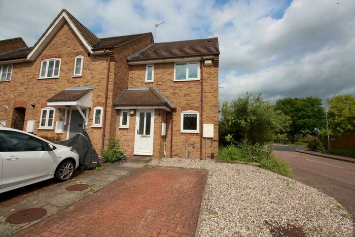 2 Bedroom House To Rent In Alexander Gate, Stevenage, SG1