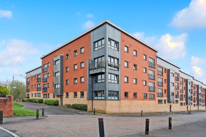 3 Bedroom Flat To Rent In Avenue Park Street, North Kelvinside, Glasgow, G20