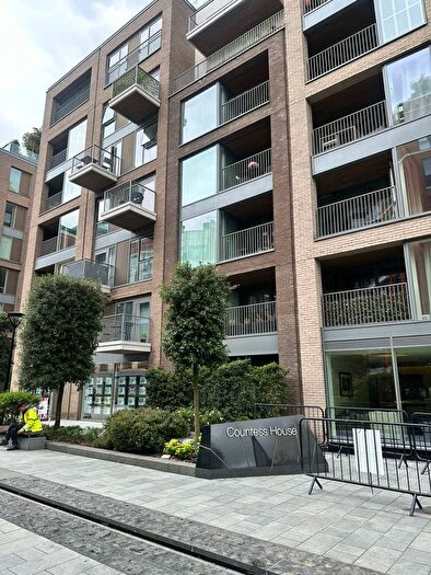 1 Bedroom Flat To Rent In Park Street, London, SW6