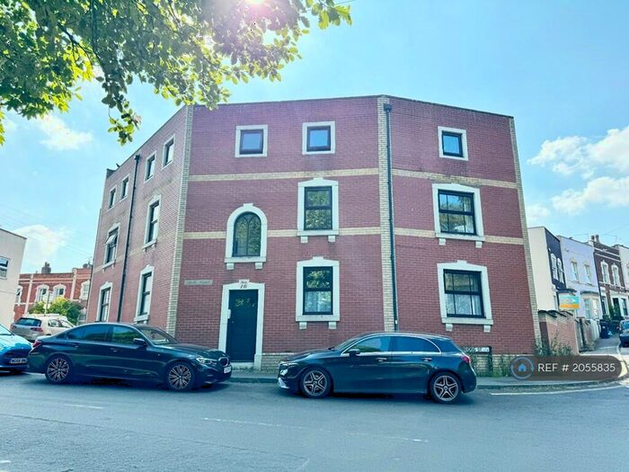 1 Bedroom Flat To Rent In Belle Court, Totterdown, Bristol, BS4