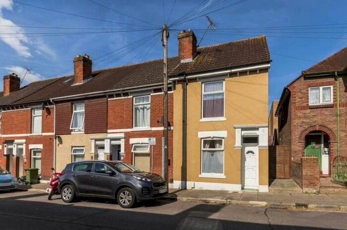 2 Bedroom End Of Terrace House To Rent In Pervin Road, Cosham, Portsmouth PO6