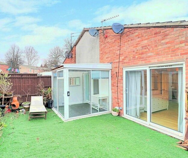 2 Bedroom Semi-Detached Bungalow To Rent In Rimsdale Close, Derby, United Kingdom, DE24